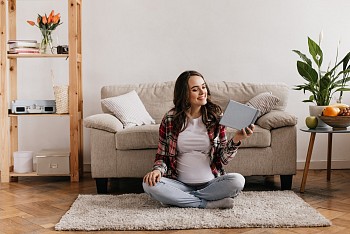 This is your sign to deep-clean your carpet! | Get rid of dirt and allergens for the summer!